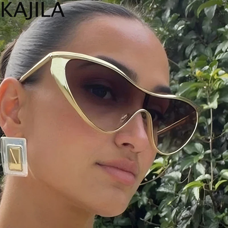 

Sexy Cat Eye Punk Sunglasses Women 2025 Luxury Brand Vintage One-Piece Shield Sun Glasses For Ladies Metal Frame Goggle Shades
