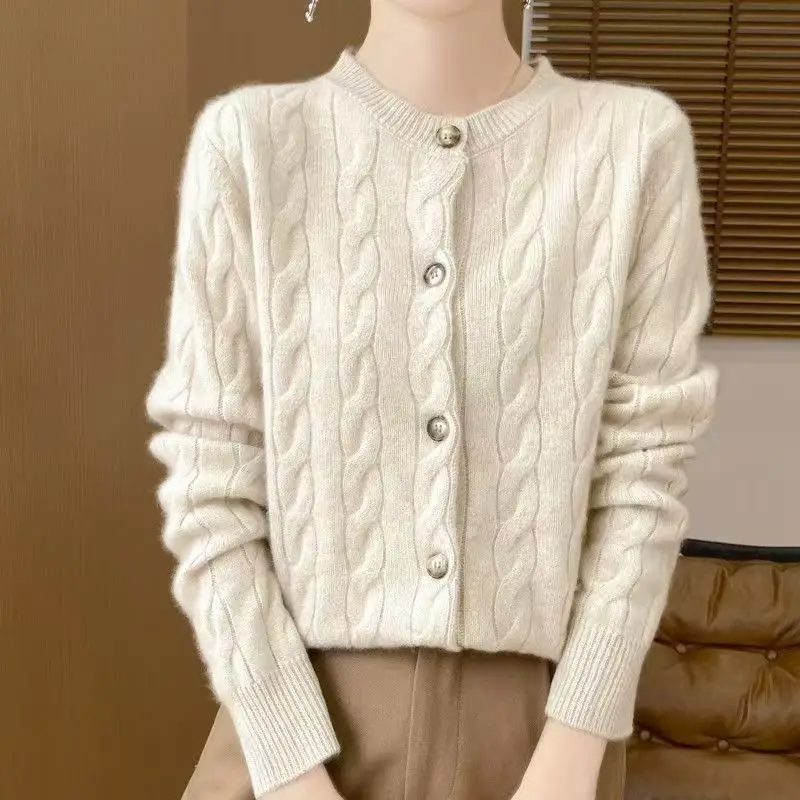 

Autumn Winter Women Cardigan Sweater Coats 2025 New Fashion Female Long Sleeve O-neck Loose Knitted Jackets Casual Sweater Cardi