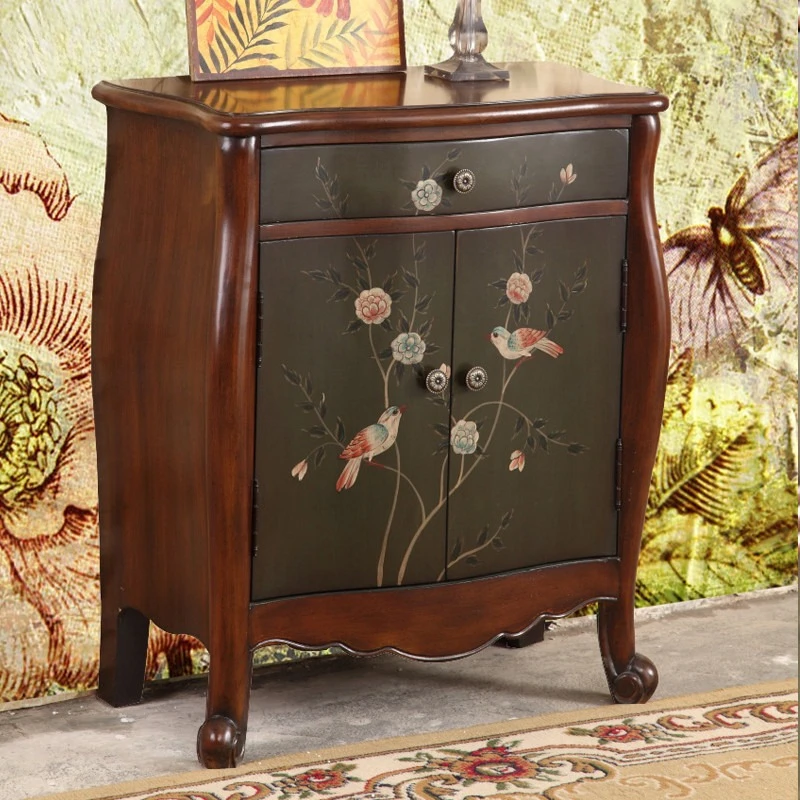 

Сельская маленькая квартира, прихожая, украшение для входа в стиле ретро, старая окрашенная мебель