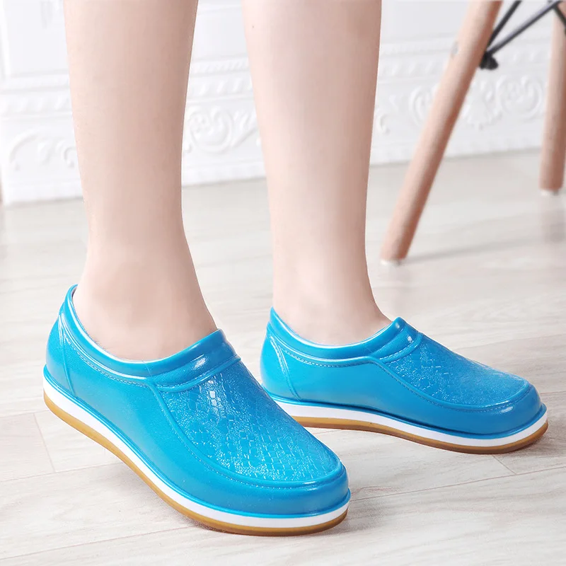 

Waterproof Rain Shoes Women Umbrella and Rain boots in rainy days Low-cut womens rain sneakers non-slip rubber short boots
