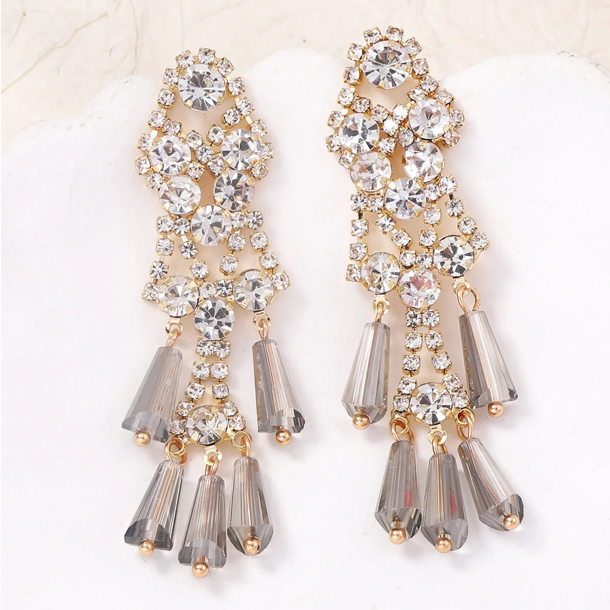 2026 Personalisiertes Design Glänzende Kristall-Strass Lange Quasten-Ohrringe für Damen Mode Feiertags-Party Schmuck Geschenke – Detail 2