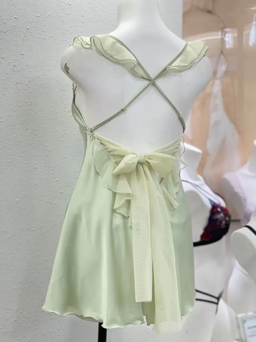 

Evening Sexy Pajamas Women Sleepwear Ruffles Butterfly Mesh Nightdress with Chest Pad Underwear Sexy Lingerie Sleeping Dress