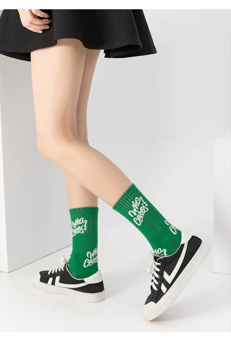 Sports Socks For Women In Autumn Winter Thickened Insulation Medium Tube Cotton Socks Outdoor Camping Running Hiking Solid Color