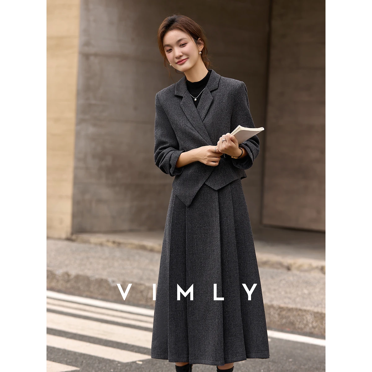 

VIMLY Casual Women's Suit Set 2025 Winter Diagonal Placket Fixed Waistband Blazer Zipper Pleated Skirt New Women Clothes 30553