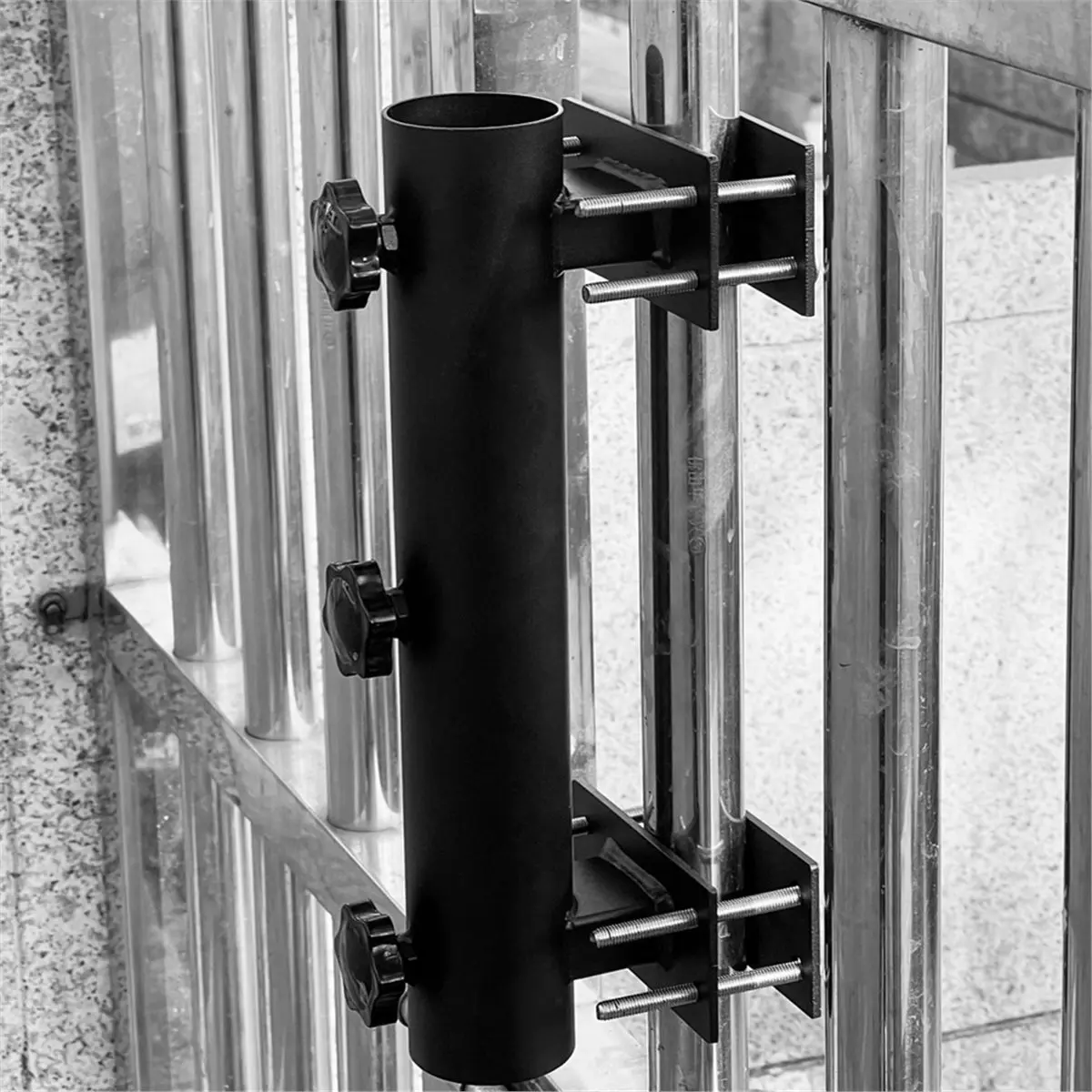 fitfit Patio Umbrella Holder Heavy Duty Deck Umbrella Mount, Adjustable Umbrella Holder for Deck Railing,Courtyard Balcony