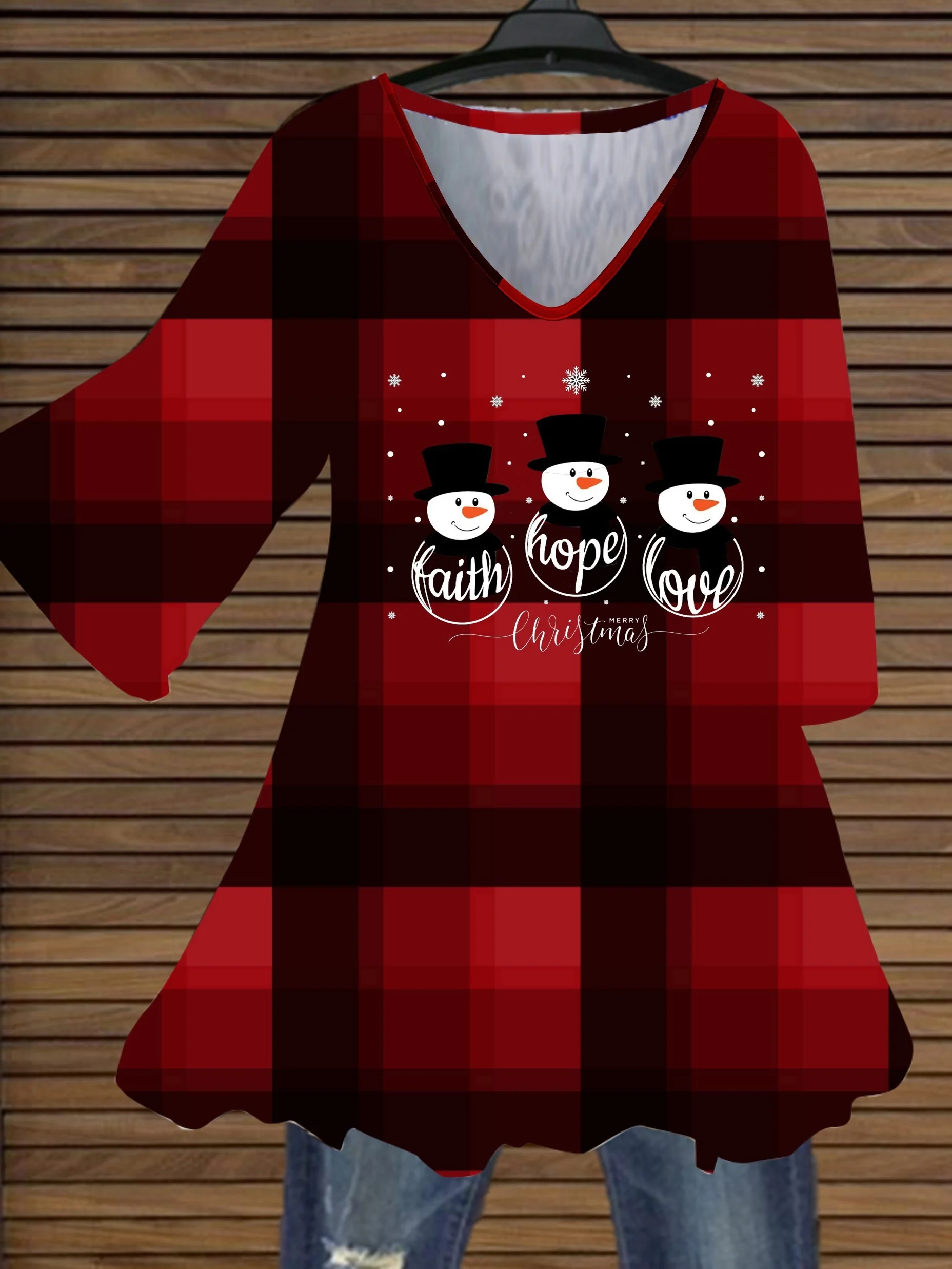 

Plus Size Christmas Top, Women's Plus Snowman & Plaid Print Three Quarter Sleeve V Neck Slight Stretch Tunic TopNyfairy
