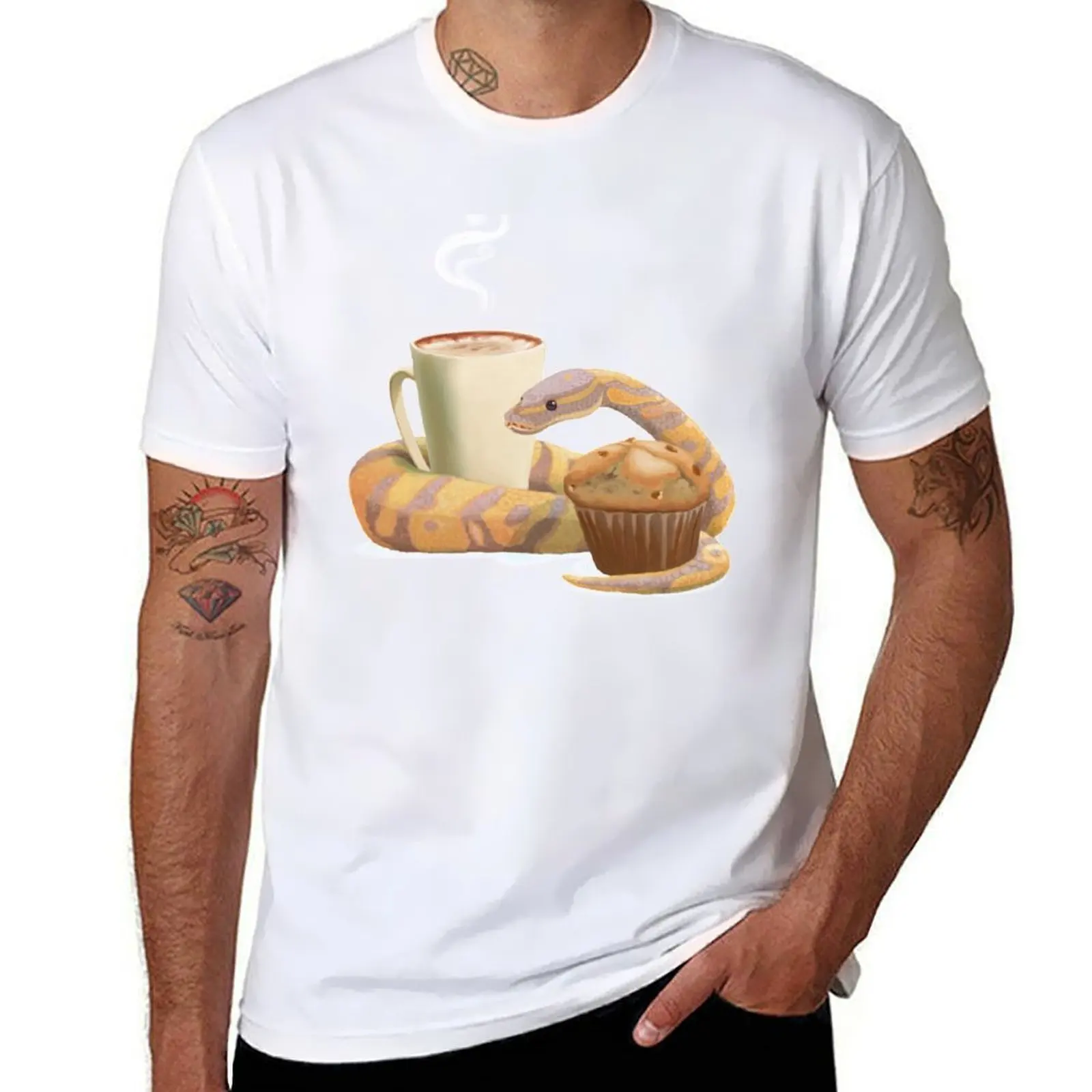 Chai latte, muffin de nuez de plátano y una pelota de pitón, camiseta para hombre, camisetas de algodón para hombre, camiseta