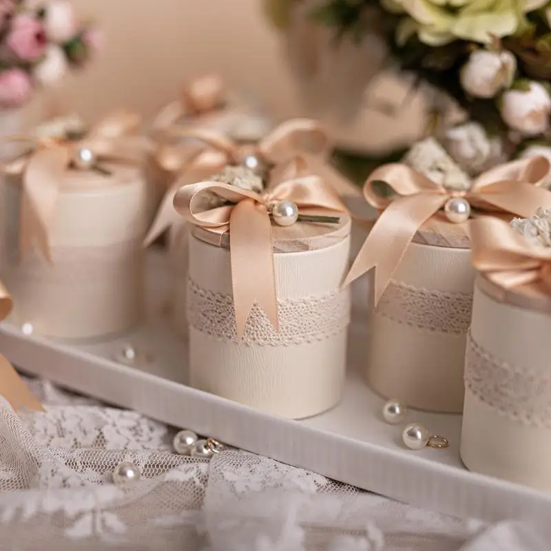 IIOOLarge Capacity Candy Box Wedding Party Favor Box Gift Box Paper For Candy Gift Packaging