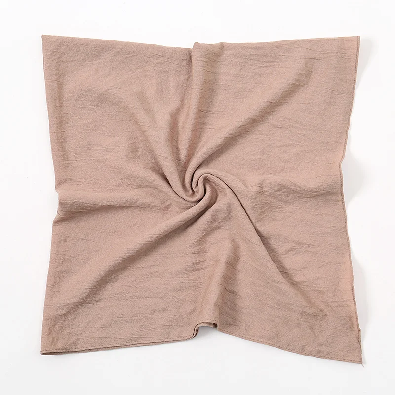 Foulard carré froissé pour femmes, couleur unie, châle Hijab froissé, fin et doux, en coton, enveloppe pour cheveux, 90x90cm