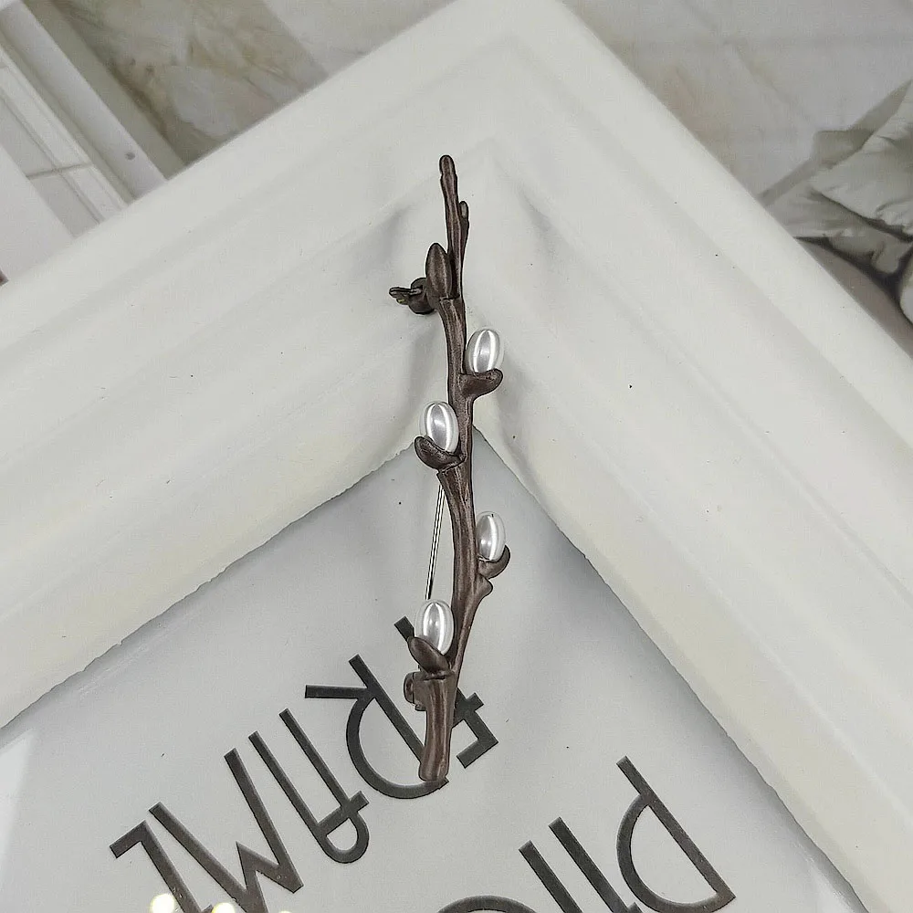 Wuli&baby Pearl Willow Tree Branch Brooches For Women Unisex Beauty Charming Plants Flowers Party Casual Brooch Pins Gifts