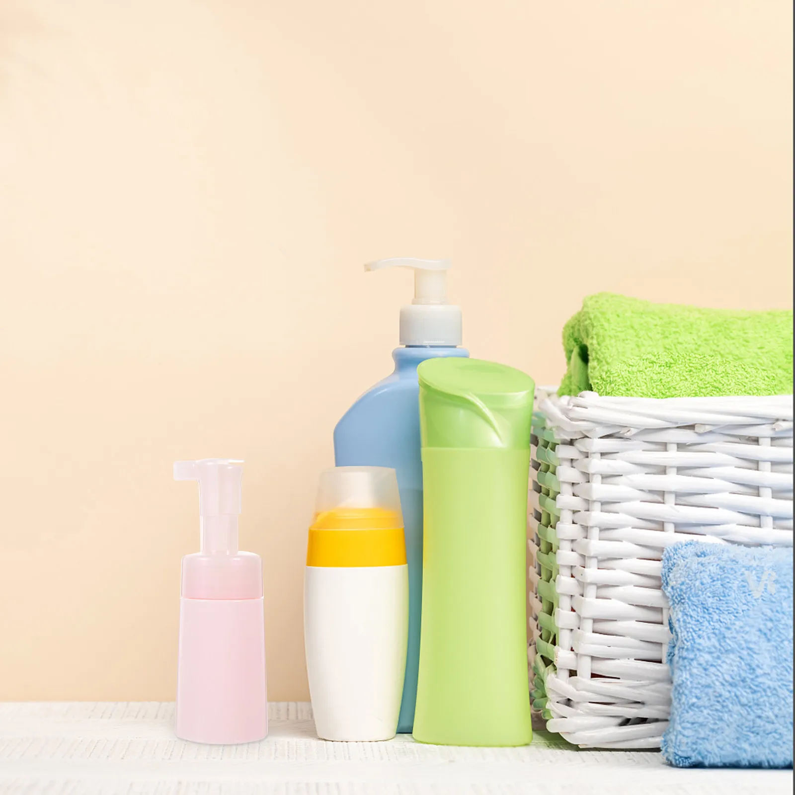 

2Pcs Travel Foam Pump Bottles Refillable Soap Dispensers for Lotion Shampoo Hand Soap Foam Container Foaming Bottle