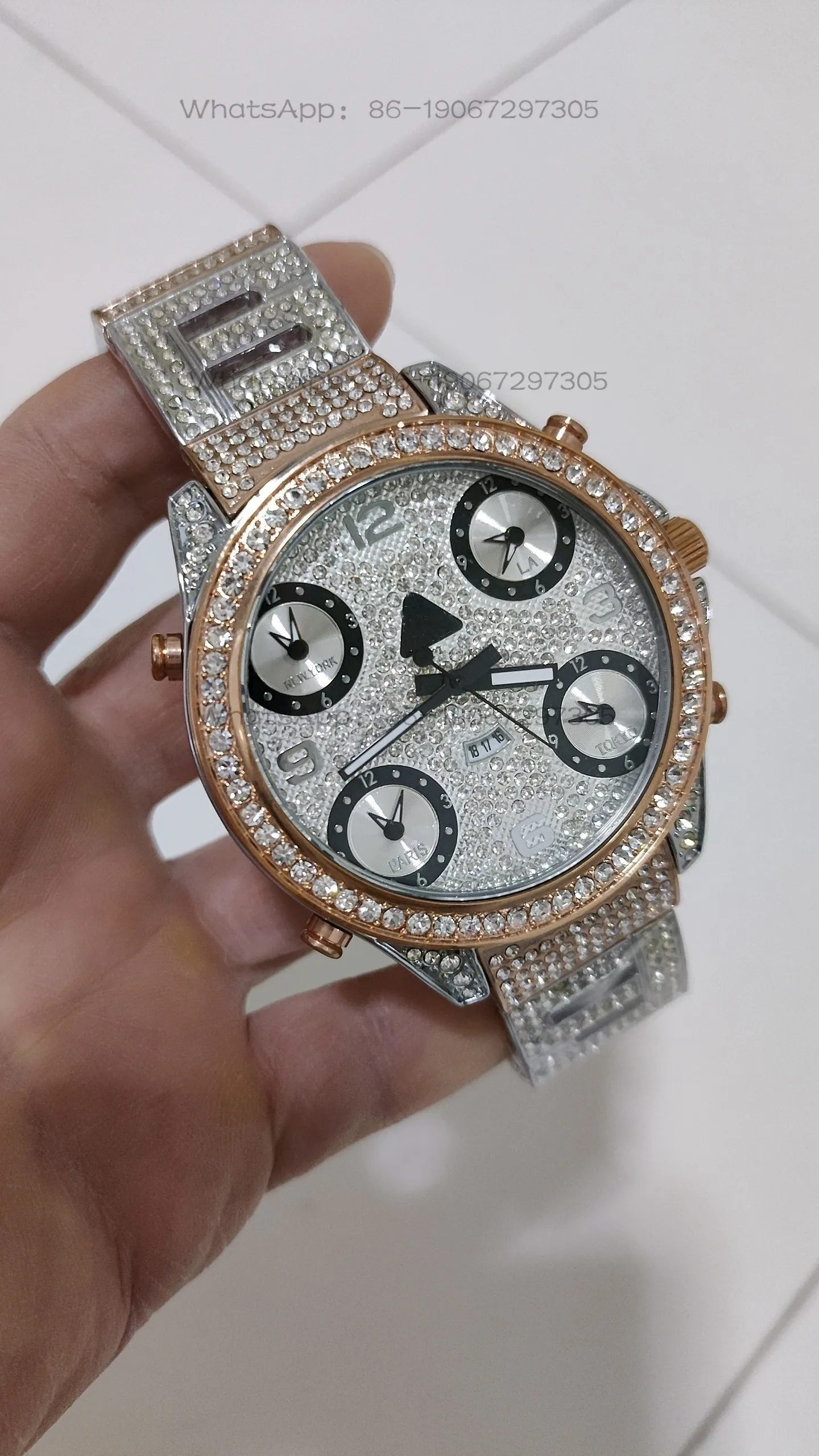 Large plate quartz gypsy couple gold high-end steel belt rhinestone watch view 3