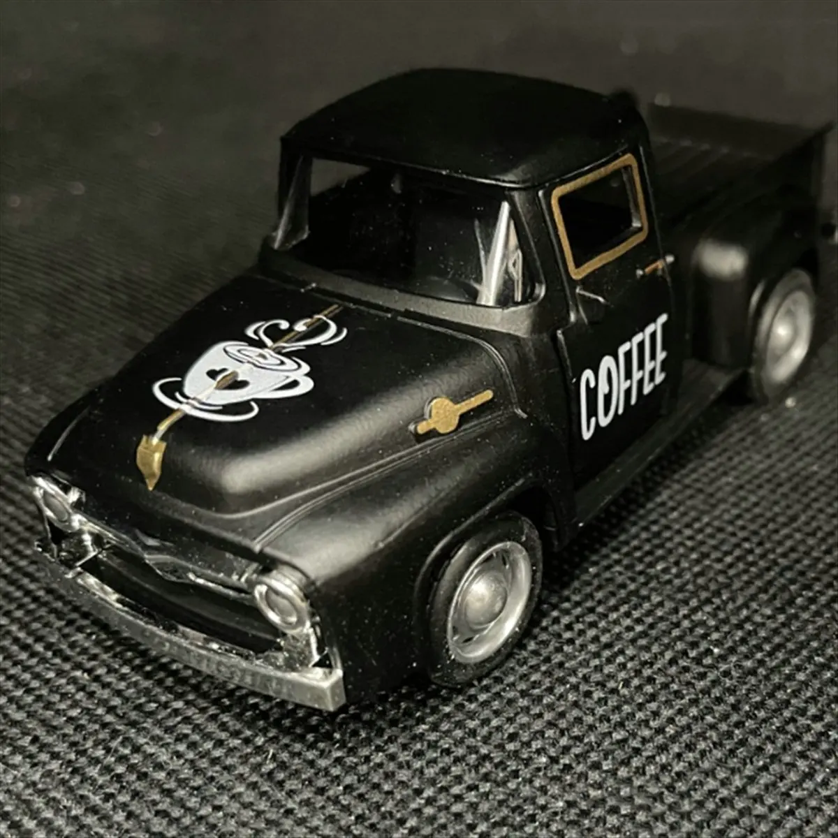 ABJY Coffee Bar Metal Truck Retro Pickup Mini Diecast Truck for Farmhouse Coffee Station Table Top Decor(Black)