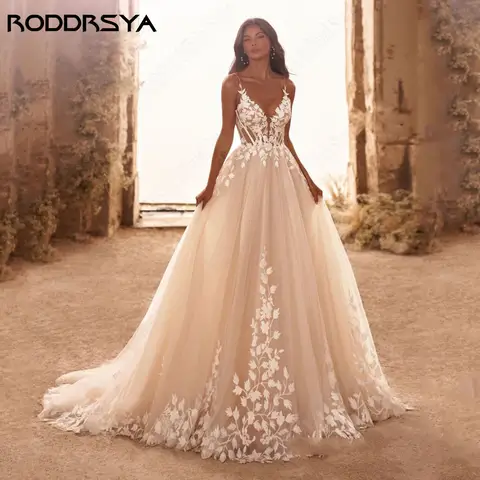 RODDRSYA 여성용 스파게티 스트랩 반짝이 웨딩 원피스, V넥 아플리케, 백리스 보호 베스티도 드 노비아 스윕 트레인 맞춤형RODDRSYA 스파게티 어깨끈 플래시 웨딩드레스 여자 V 넥 데칼 보헤미아 스타일 오렌지 설음 청소 기차 커스터마이징