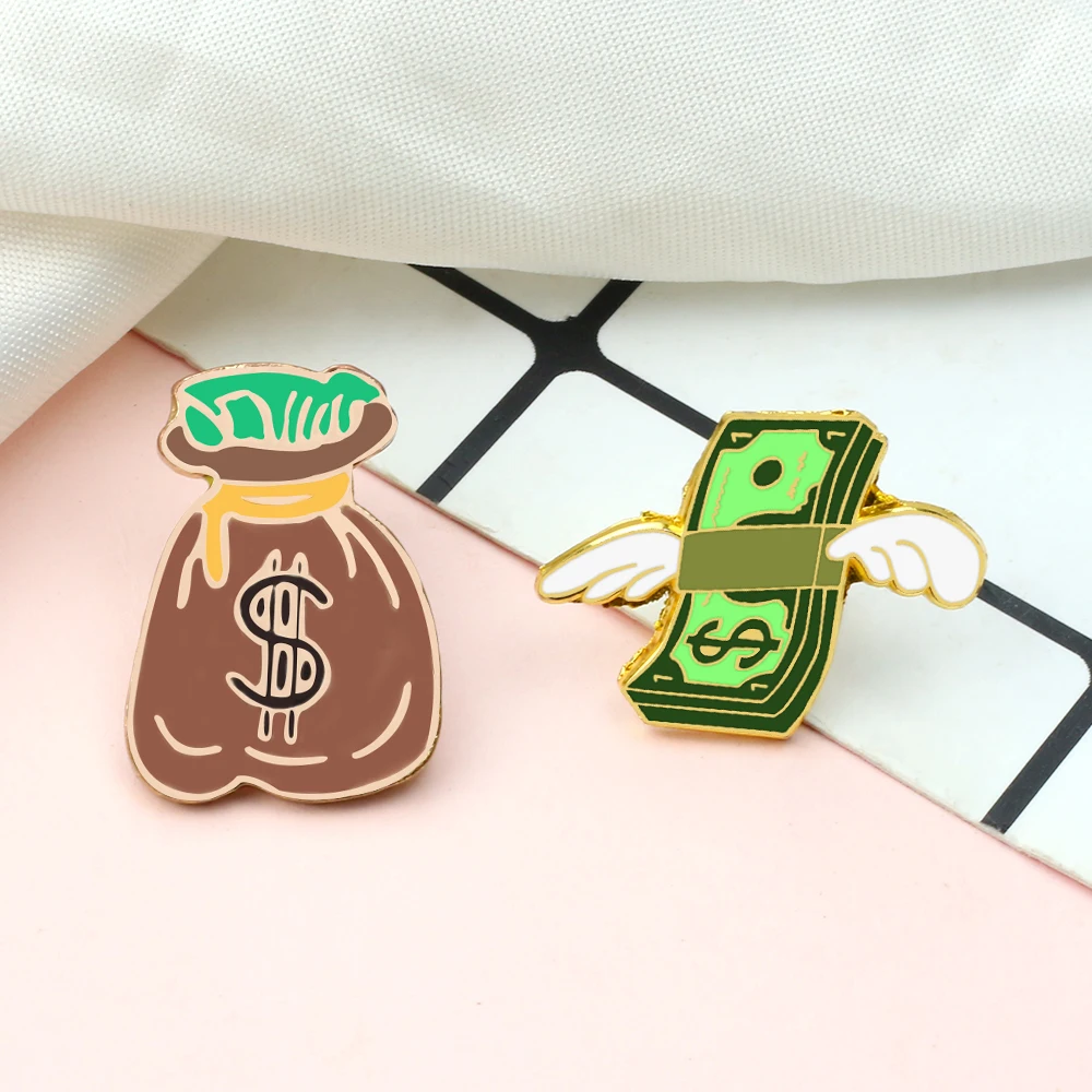 2pcs Animal Dinosaur Brooch Star Moon Sexy Adult Game Enamel Pins Note Sea Otters Astronaut Rocket Badge Bag Lapel Jewelry Gifts