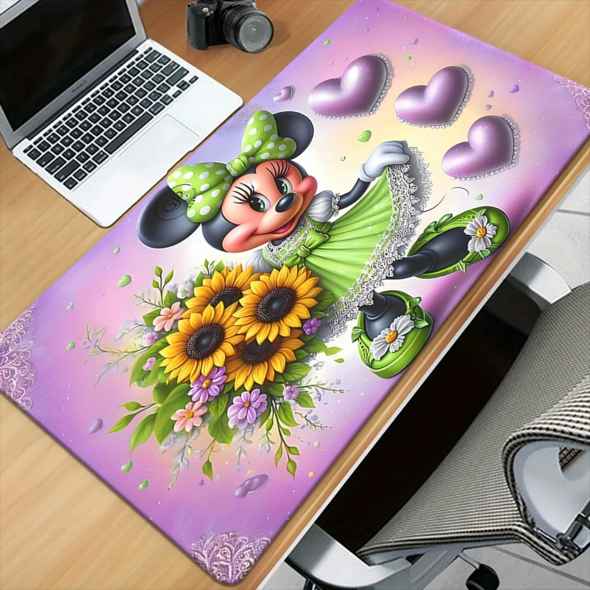 1pc Disney officieel gelicentieerde Minnie Mouse XXL grote bureaumat en gamingoppervlak - antislip rubberen basis, Minnie Mouse met Mickey