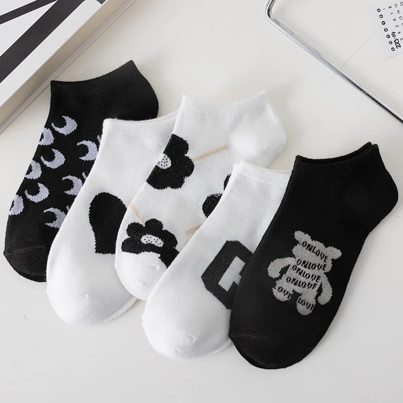 Chaussettes Courtes Noires et Blanches pour Femme, 5/10 Paires, Chaussettes d'Été Simples, Bouche Peu Profonde, Bateau, Mignonnes