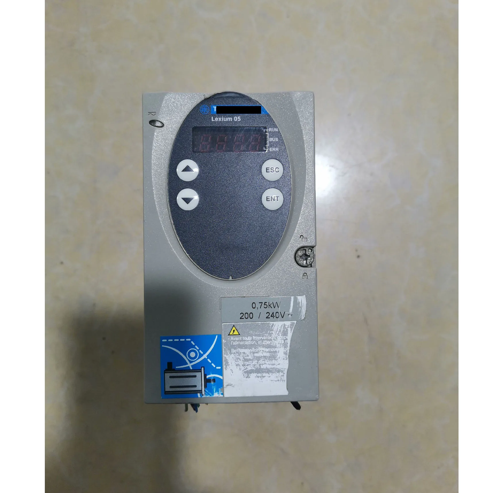 

LXM05CD10M2 Servo drive With warranty