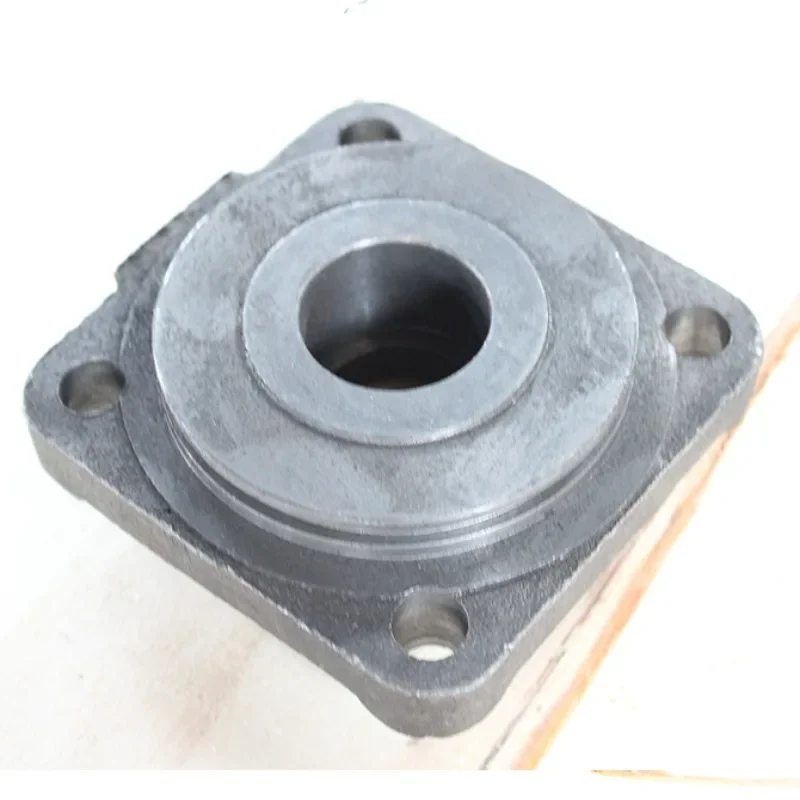 Hydraulic Cylinder Cover From Casting Base
