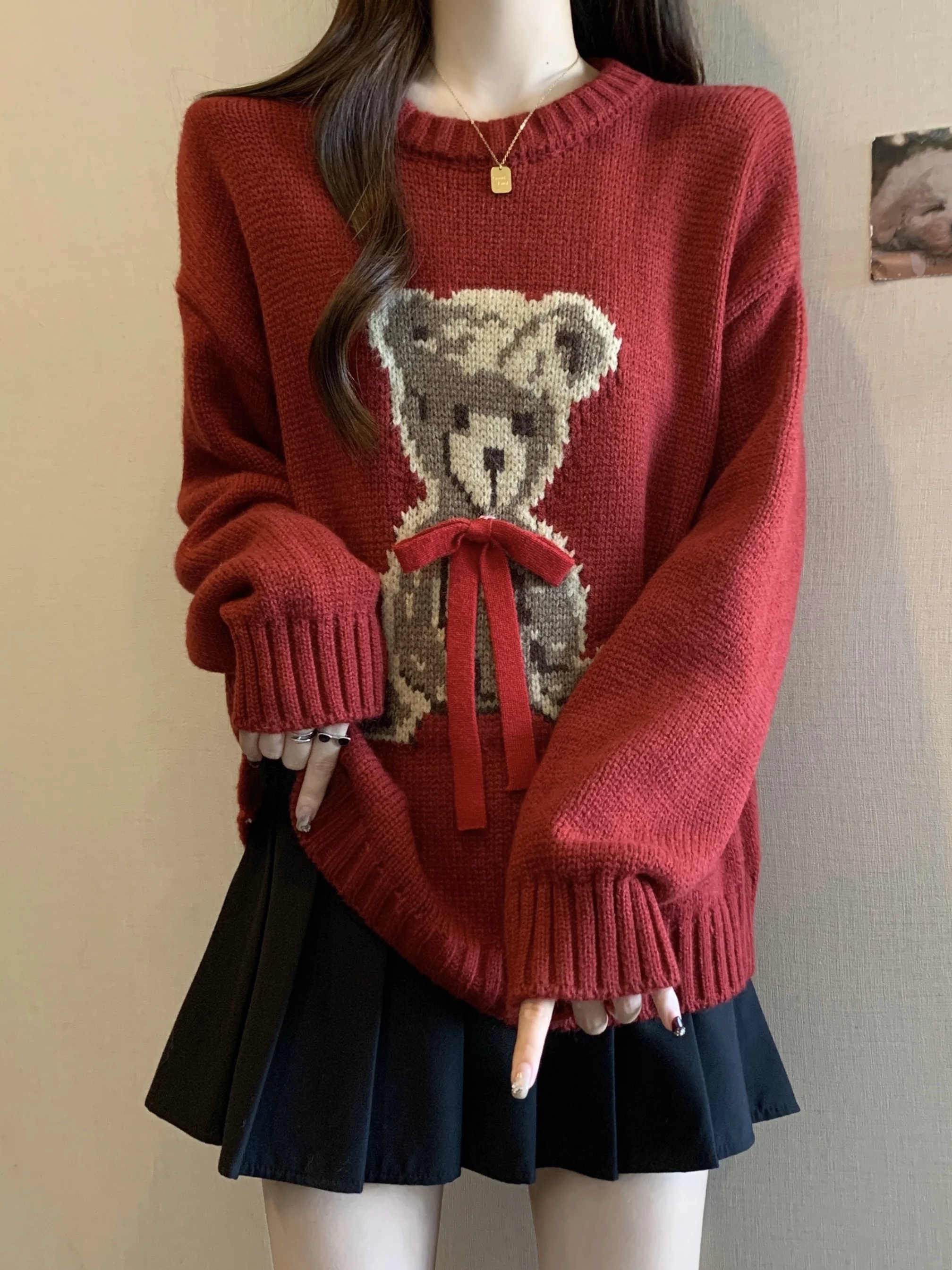 

Cartoon Bear Embroidered Knitted Sweater Women's Loose Fit Thickened Autumn Winter Large Size Comfortable Lazy Top