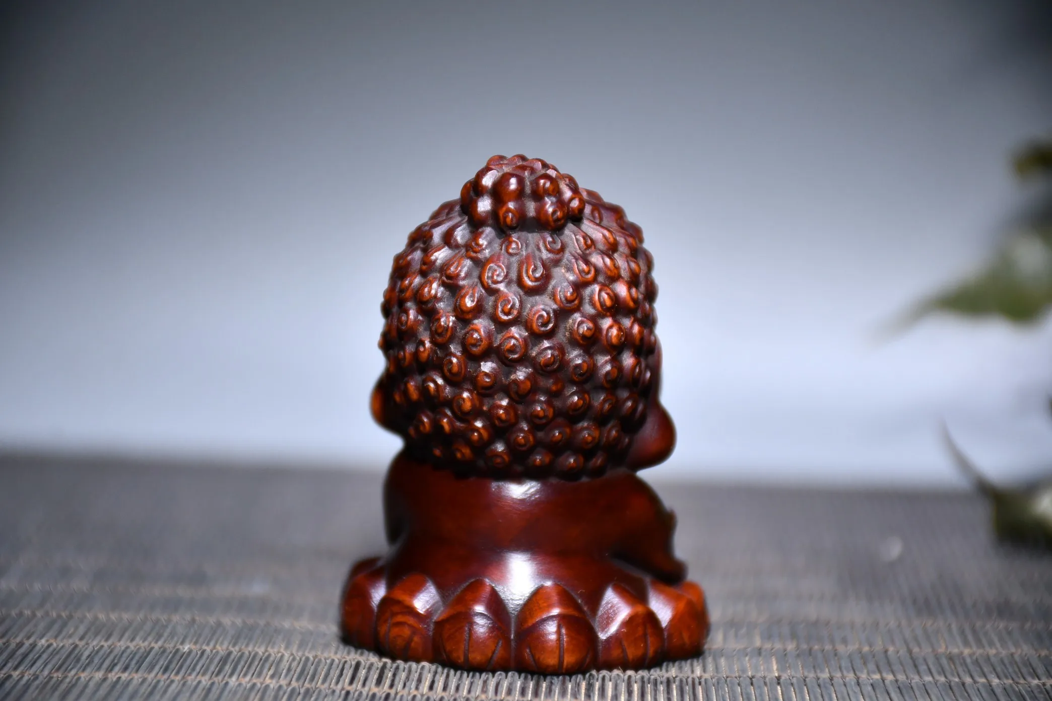 Chinese Style Cartoon Laughing Buddha Statue Wood Carving Cute Baby Buddha Sculpture Sakyamuni Decorative Statue view 2