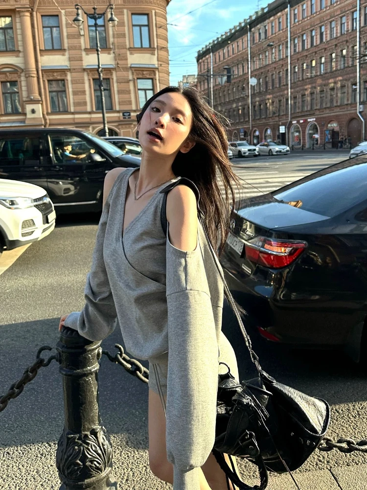 アメリカンスタイルソリッドショーツセットストリートウェアヴィンテージスウェットシャツ長袖セクシールーズトップスシックなスリムショーツ韓国ファッションスーツ