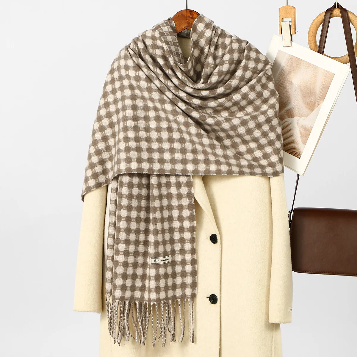 Neuer Leoparden-Kaschmirschal für Damen, Winter, hält warm, modischer kariertes, langer Schal, Damen-Wickel, dicker Pashmina, für den Außenbereich – Detail 39