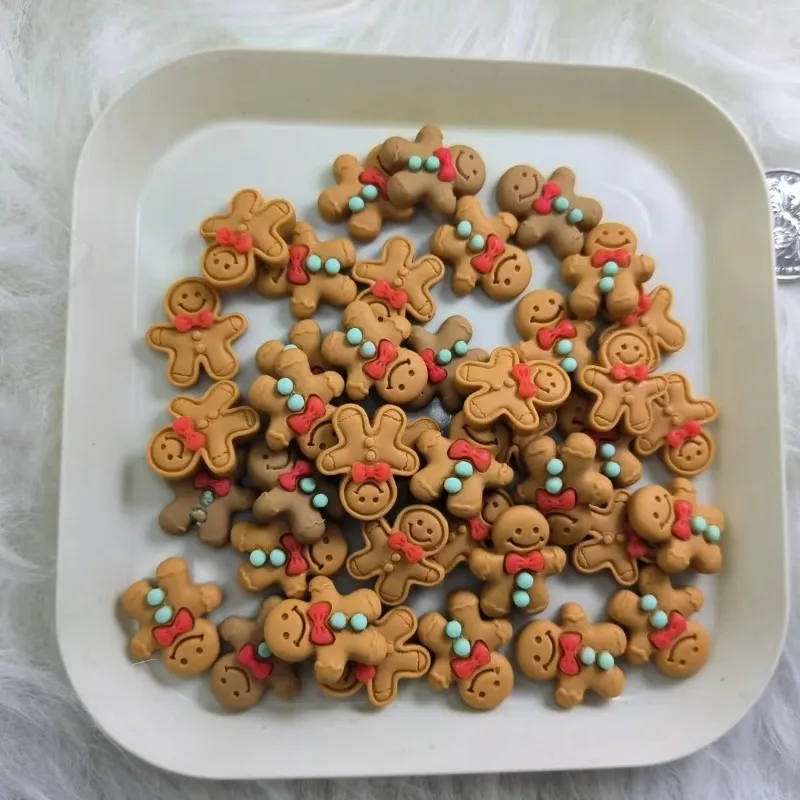 DIY Cute Cartoon Gingerbread Man Pendant Charms Christmas Hanging Ornaments Resin Jewelry Accessories for Bracelet Necklace