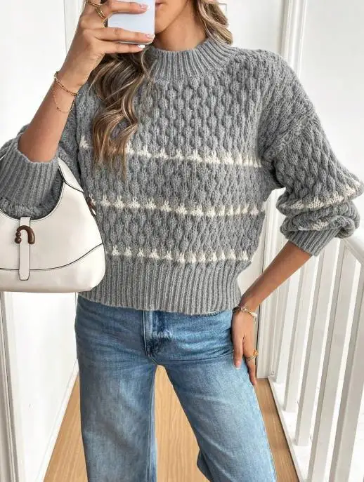 Women's 2025 Autumn Winter New Popular Item Contrasting Stripes Loose Fitting Pullover Round Neck Long Sleeved Knitted Sweater