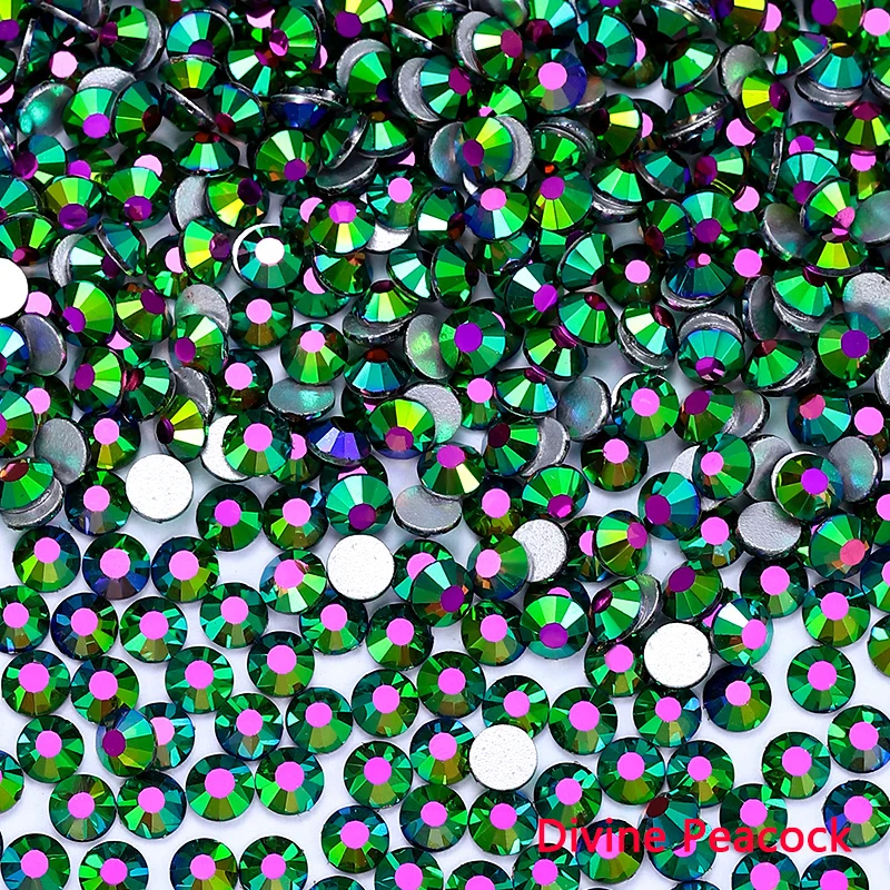 QIAO Glitzer-Kaltfixations-Strasssteine mit flacher Rückseite, nicht heißfixierbar, für DIY-Taschen, Nägel, Stoffe, Kleidungsstücke, Dekorationen, Schmuckzubehör – Detail 6