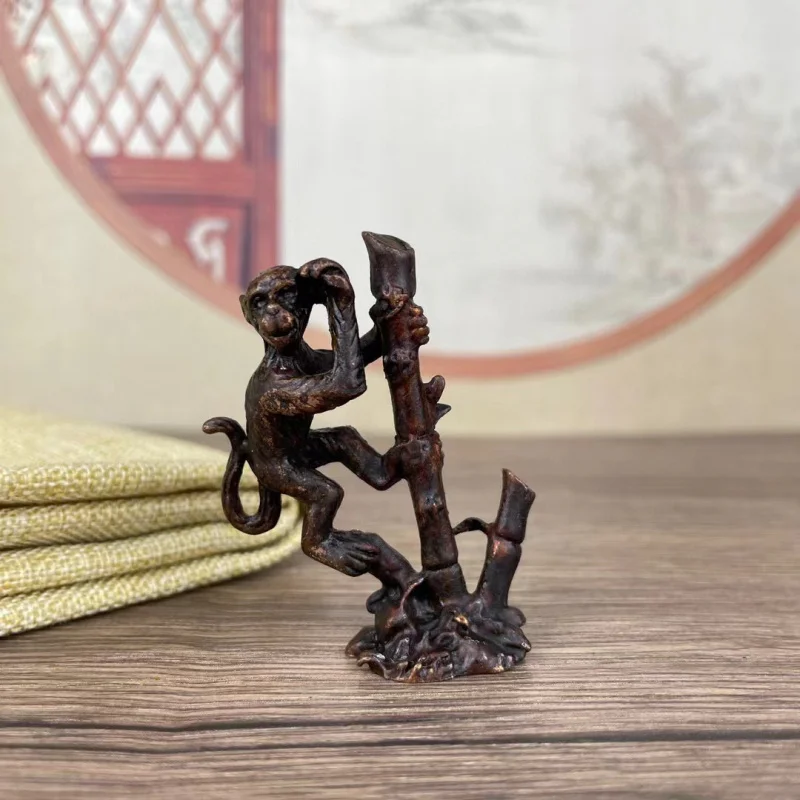 Copper-plated monkey figurine, symbolizing progress and advancement, one of the twelve zodiac animals, home decoration, desktop