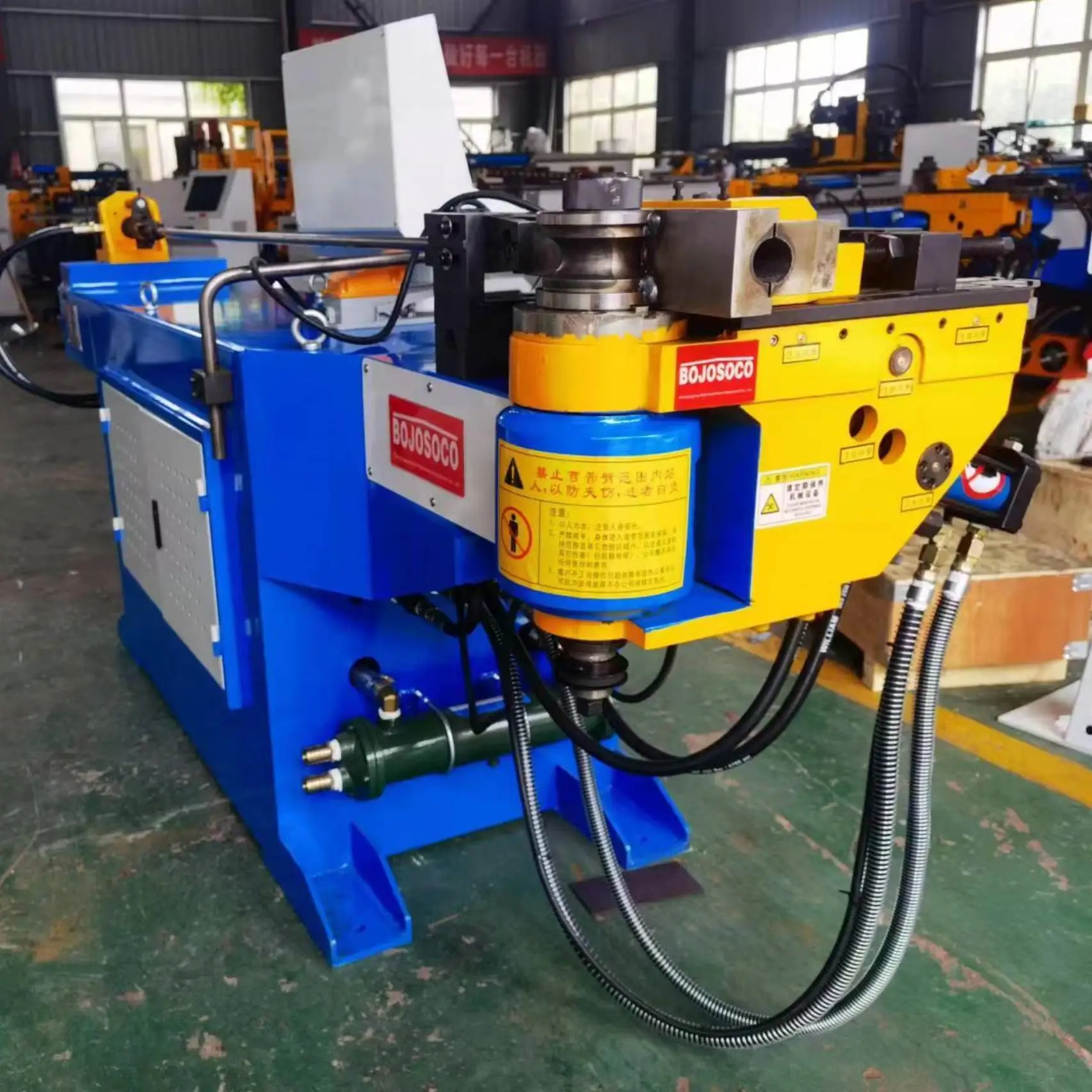 المصنع مباشرة جهاز ثني الأنابيب الهيدروليكية SS أنبوب العادم الكهربائي بندر الأنابيب