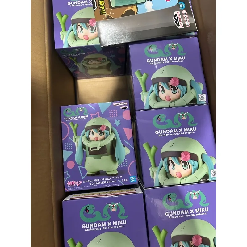veritable-anniversaire-d'origine-banpresto-×-hatsune-miku-zaku-hatsune-miku-ver-figurine-de-dessin-anime-collection-de-modeles-jouets-cadeaux-pour-enfants
