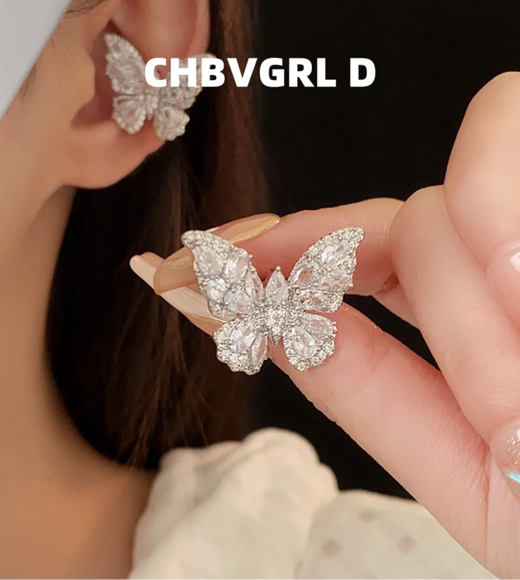 

[Romantic] Zircon Butterfly Cold Wind Small Ear Bone Clasp Fashionable and Versatile Earrings Elegant and Luxurious New Earring