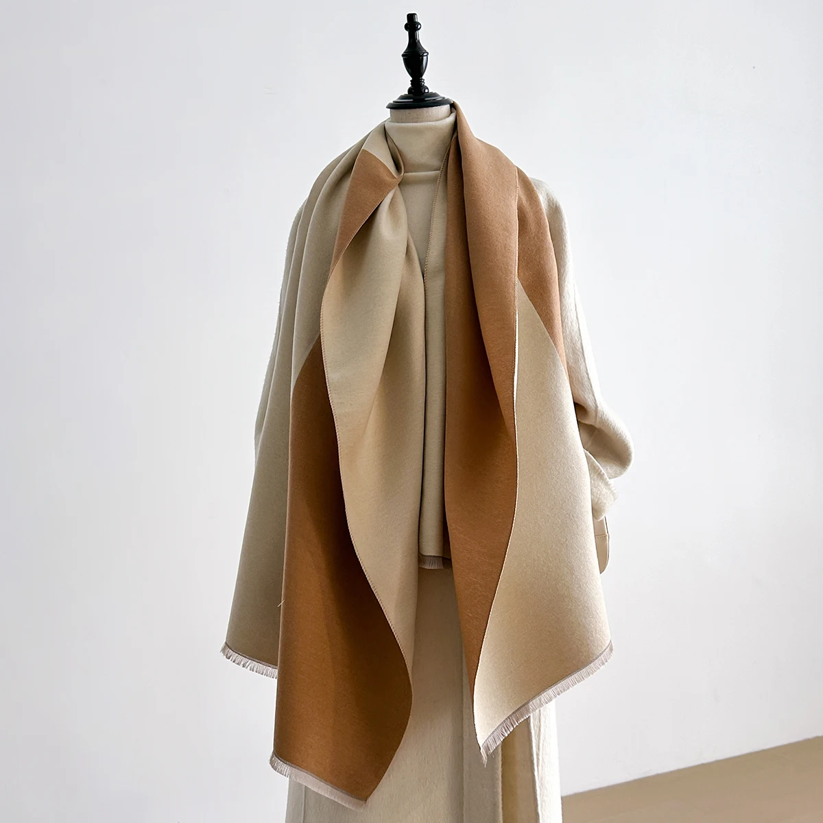 Thumbnail 4 - #50 Ranked Cashmere Wool Scarfs Picks in 2026