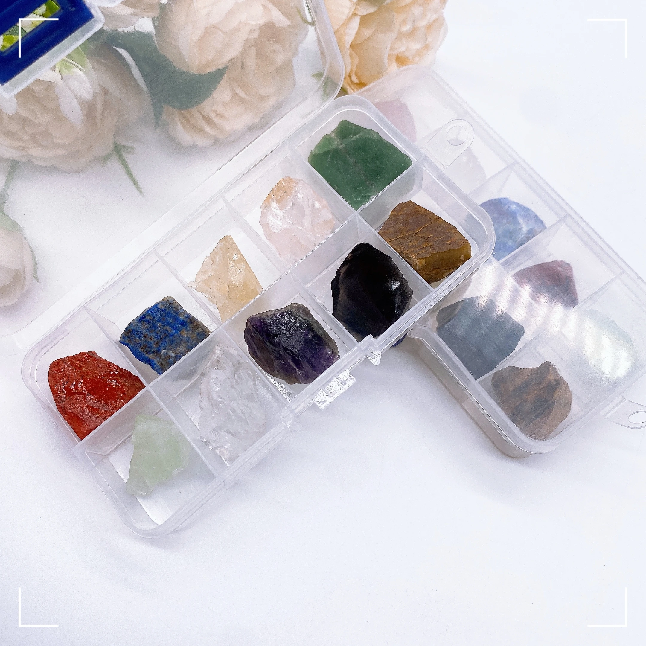 10PCS/Box Natural Crystal Stone Raw Mineral Specimens Irregular Rock Crystal Research and Teaching Collection Home Decor Gift