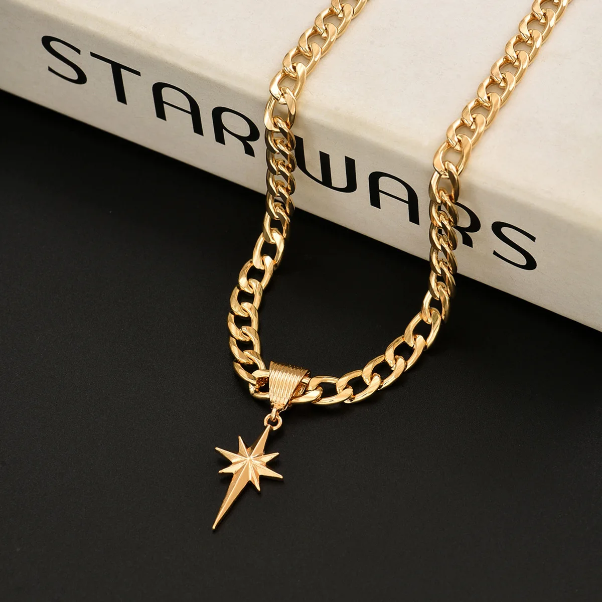 Fashion Classic Simple Eight-pointed Star Pendant Necklace for Women's Retro Trendy Cuban Chain Multifunctional Jewelry Gift