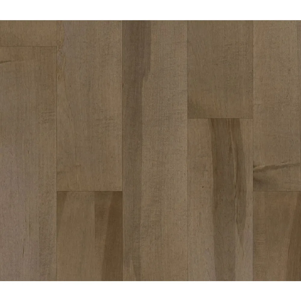 Versión personalizadaPiso de madera de ingeniería multicapa de roble de 18 mm, acabado cepillado de lujo