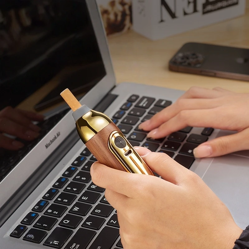 

Creative Cigarette Holder with Windproof Tungsten Wire Lighter Car Ashtray Portable Cigarette Accessories Personalized Gift