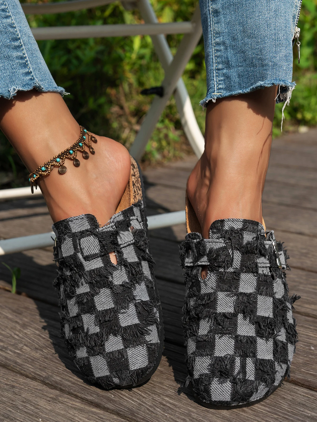 Damen-Set für Frühling und Herbst, lässig, einfache Schnalle, flacher Absatz, mit weicher Holzmaserung, Farbblock-Gitter-Denim-Stoffschuhen mit B