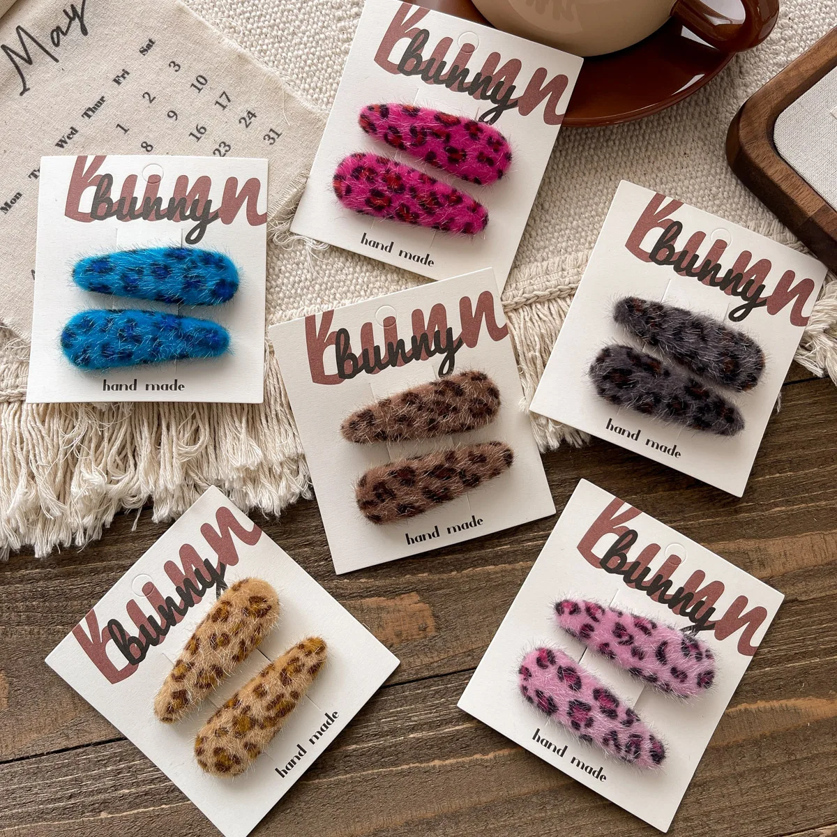 

2pcs Sweet Cool Plush Leopard Print Children BB Clip Korean Cute Little Girls Broken Hair Bangs Hairpin Hair Styling Accessories