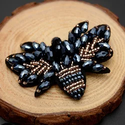 1pc Bees Sequins Rhinestones Bead Brooch Patches Applique Vintage Embroidered Sew On Butterfly Patch Fashion Clothing Decoration