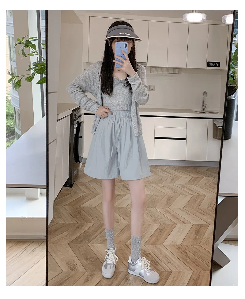 Solid Color Casual Summer Shorts for Women Thin Breathable Elastic Waist Shorts Woman Vacation Loose Wide Leg Shorts Beach Pants