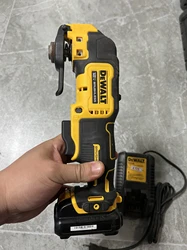 DEWALT 12V DCS353B 12 Volt MAX Brushless Cordless Oscillating Tool 1.3AH battery set second-hand