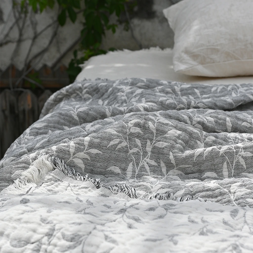

Yarn-Dyed 100% Cotton Jacquard Throw Blanket with Fringe Double Gauze Waffle Couch & Office Nap Blanket Lightweight Summer Shawl
