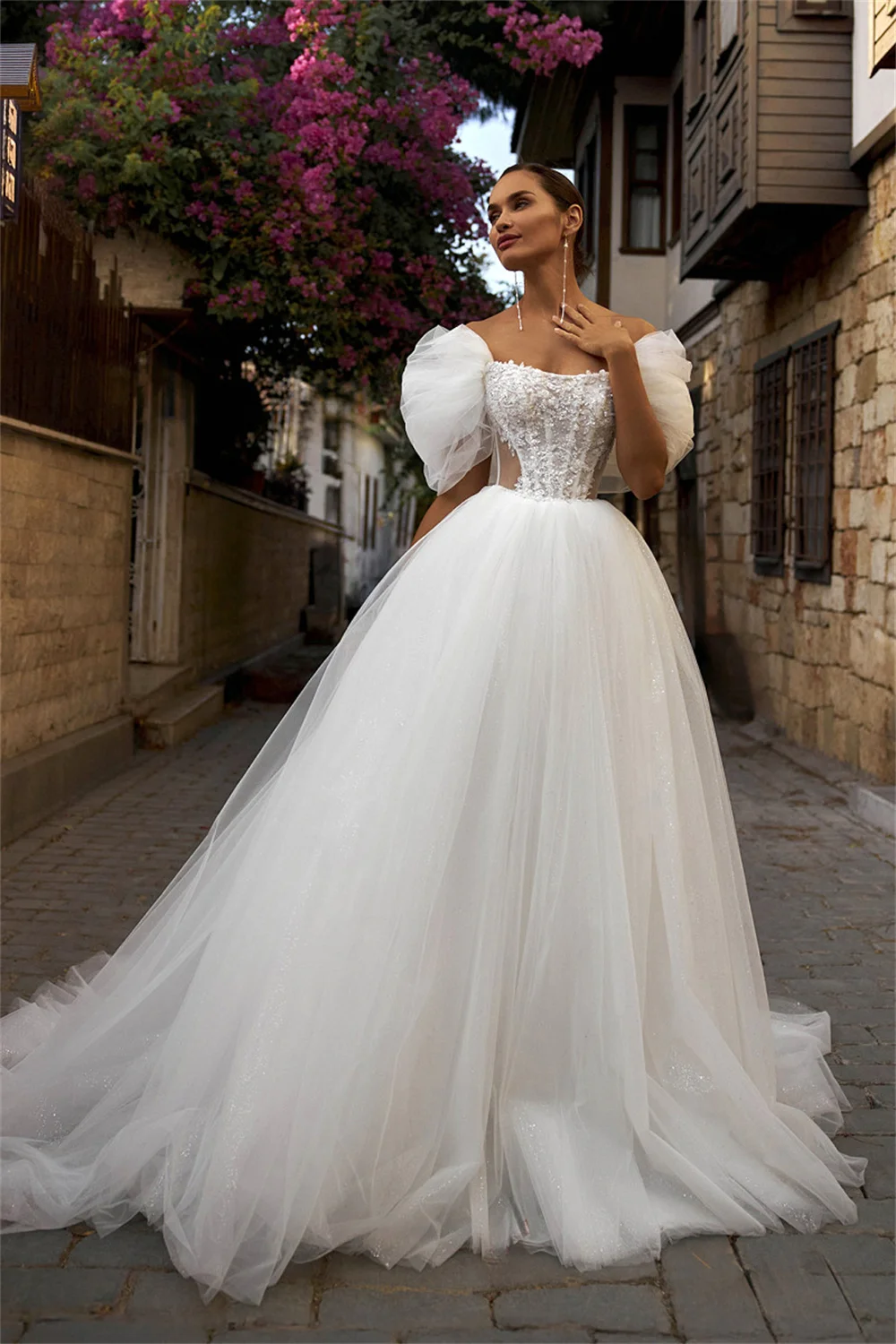 

Элегантное свадебное платье трапециевидной формы с овальным вырезом и аппликацией из бисера, с короткими рукавами, на заказ, 2026 Rode De Noival