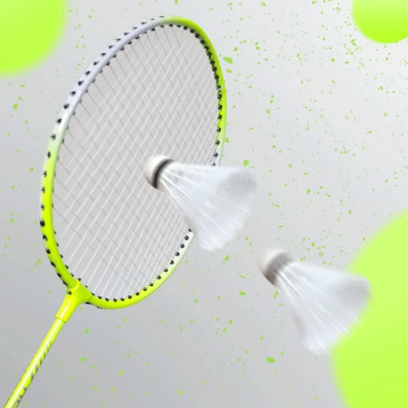

Набор из двух ракеток для бадминтона: профессиональные, для взрослых и детей, для начинающих, с высокой эластичностью, для тренировок
