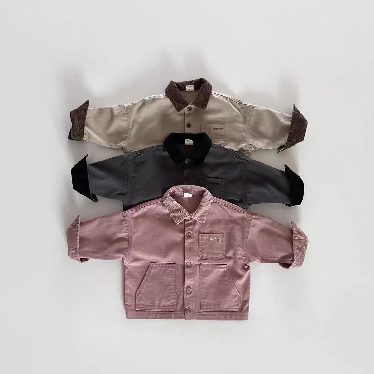 

2025 Autumn New Children Casual Corduroy Coat Boys Girls Fashion Lapel Shirts Jacket Baby Letter Print Tops Kids Clothes