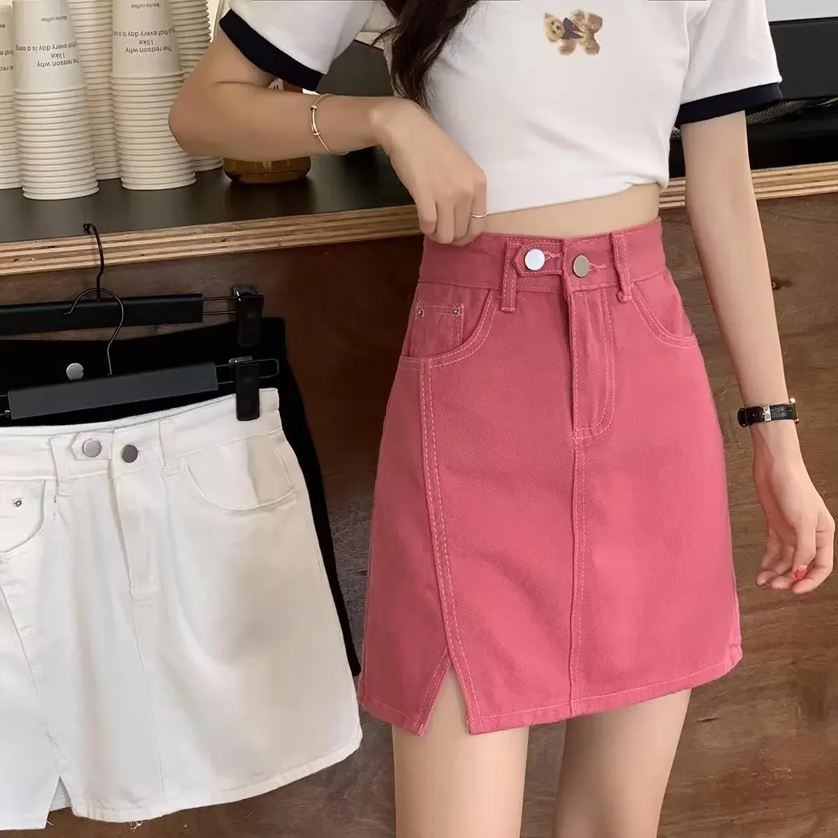 

High waist denim short skirt women's spring and autumn new a-word skirt, thin and versatile large size black hip-wrapped split