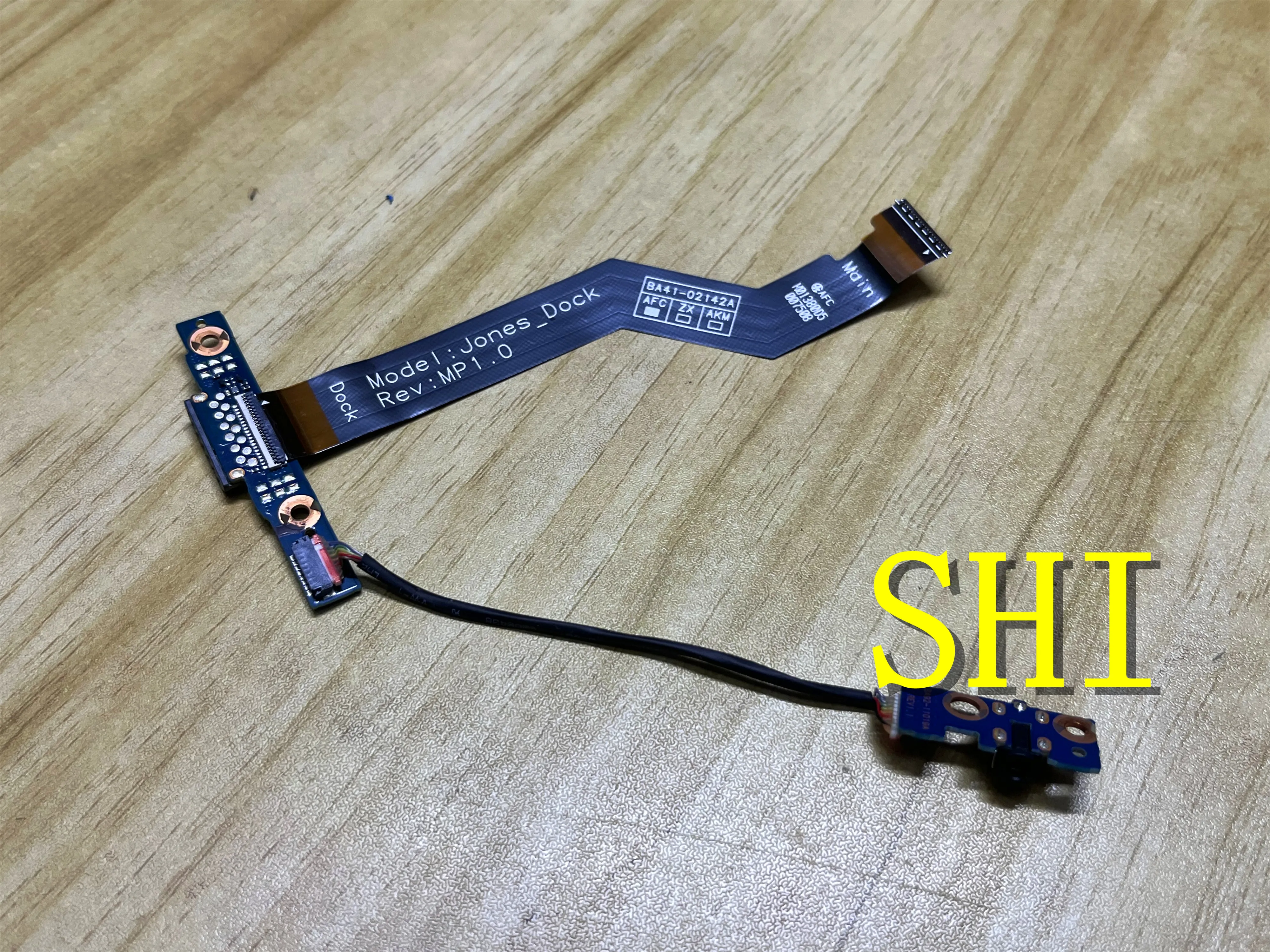 700T1C Used Original BA92-11020A Keyboard connection board FOR SAMSUNG XE700T1C WITH CABLE BA41-02142A 100% TESED OK